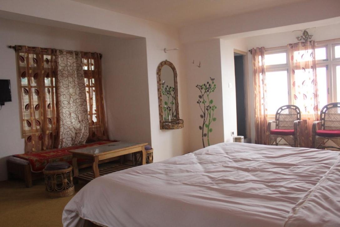 The Ace Pine Valley Hotel Pelling Exterior foto